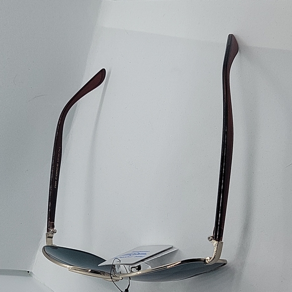 Aviators - Picture 2 of 4